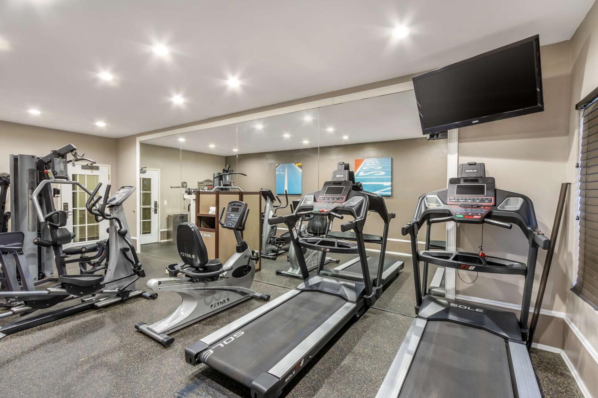Best Western Airport Inn & Suites Норт Чарлстън Екстериор снимка