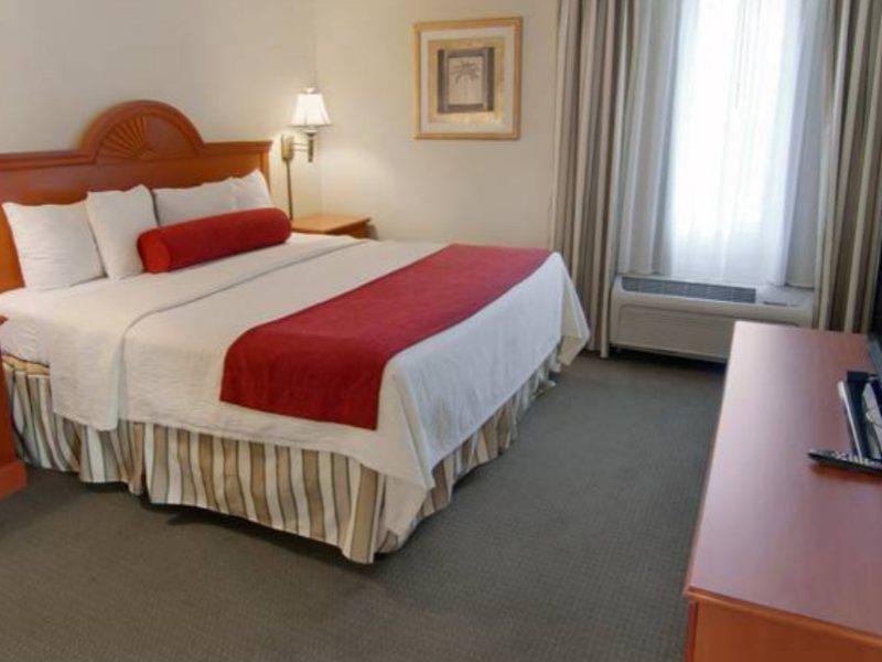 Best Western Airport Inn & Suites Норт Чарлстън Екстериор снимка